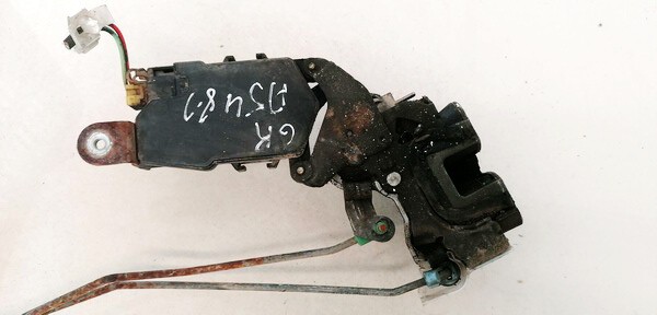 Subaru Forester 1999 Durvju slēdzene - AIZMUGURE PA KREISI