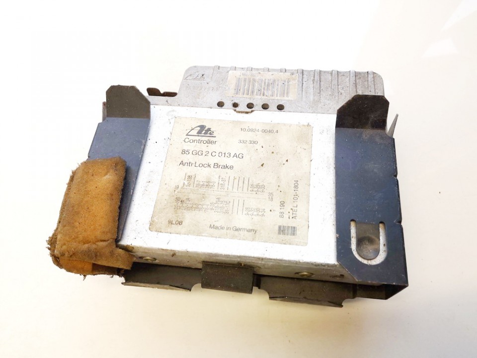 85GG2C013AG Ford Scorpio 1996 ABS Computer