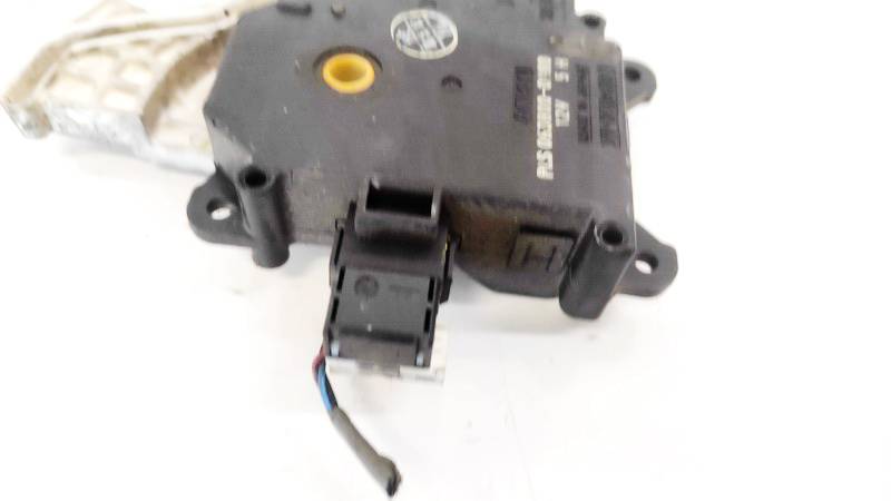 0638000180 Toyota RAV-4 2006 Peciuko sklendes varikliukas - Thumbnail 2