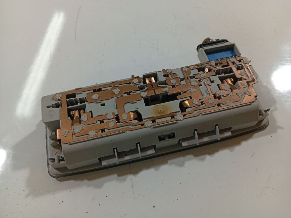 8200003037 Renault Espace 2006 Interior Light - FRONT - Thumbnail 3