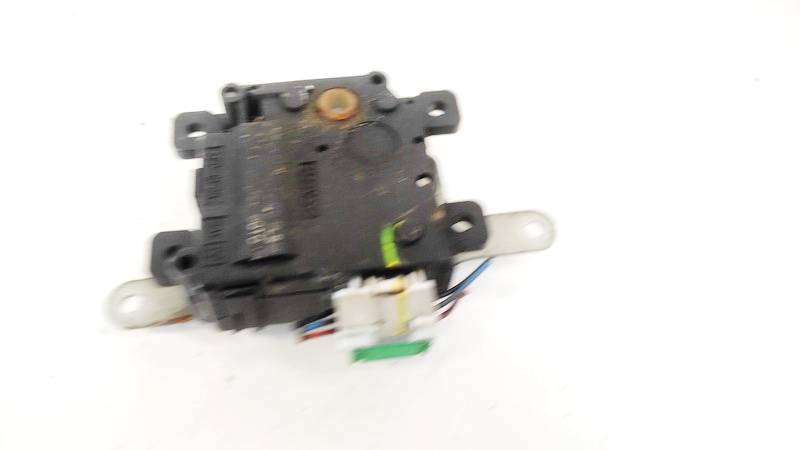 0638000920 Toyota RAV-4 2006 Peciuko sklendes varikliukas - Thumbnail 3