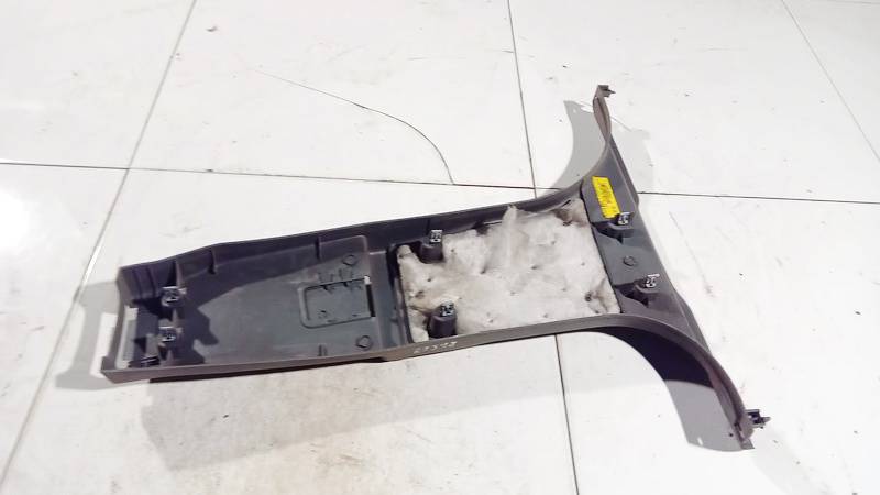 VT5822REVC Jeep Grand Cherokee 2005 Pillar Trim - FRONT RIGHT - Thumbnail 2