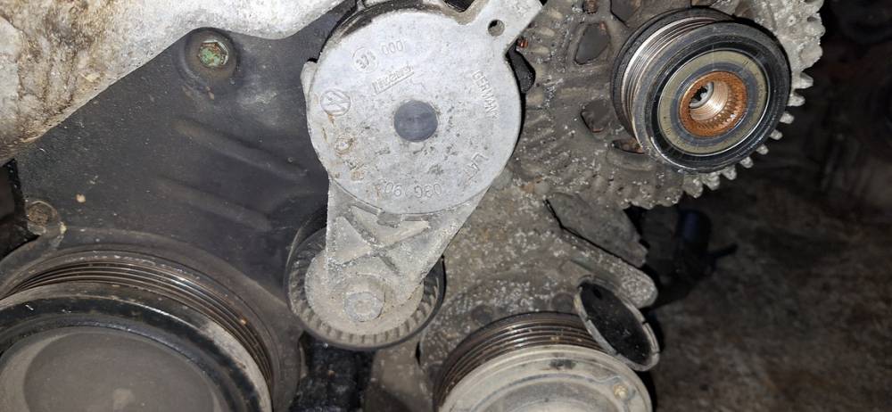 03G903315 Volkswagen Passat 2006 Spannrolle Zahnriemen Steuerriemen (Riemenspanner) - Thumbnail 2