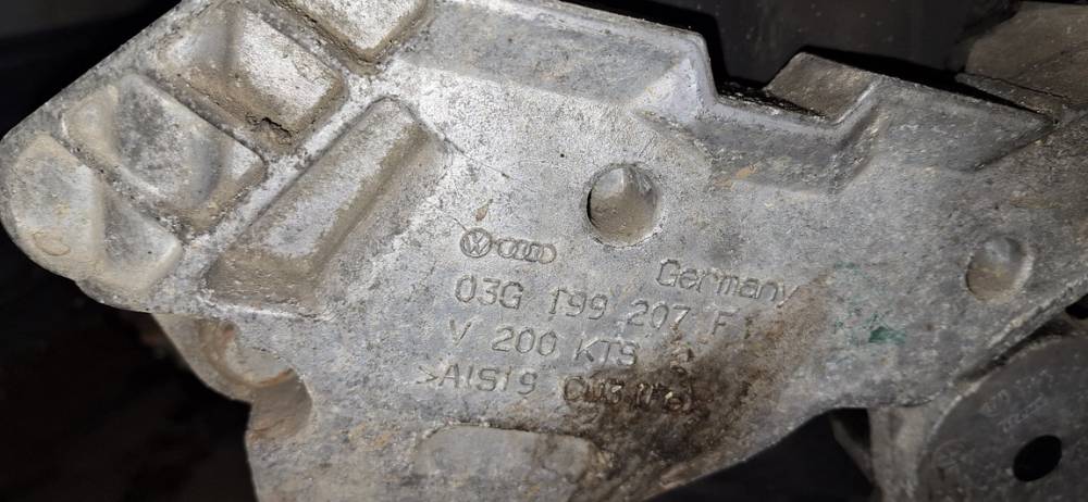 03G199207F Volkswagen Passat 2006 Ātrumkārbas kronšteins - Thumbnail 3