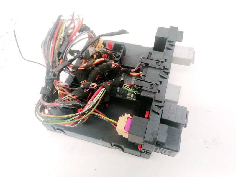 1K0937049T Volkswagen Golf 2004 Fuse box - Thumbnail 2