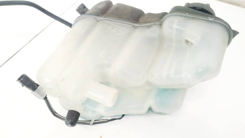 6G918K218 Volvo V60 2015 Zbiorniczek wyrównawczy płynu chłodzącego - Thumbnail 2