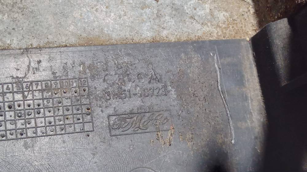 3M5110723 Volvo V50 2008 Pokrywa baterii - akumulatora - Thumbnail 3