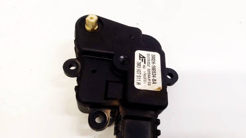 5M2H19E634BA Volkswagen Sharan 2006 Heater Vent Flap Control Actuator Motor - Thumbnail 2
