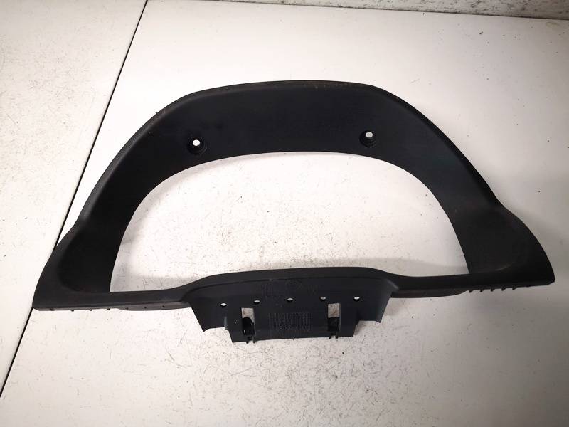 1U1857059A Skoda Octavia 2004 Speedometer Surround Trim