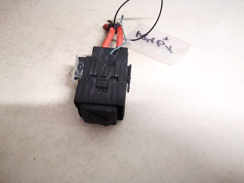 13039 BMW 5-Series 2012 Rele