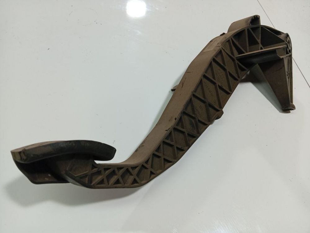 4F1721316 Audi A6 2005 Kytkinpoljin