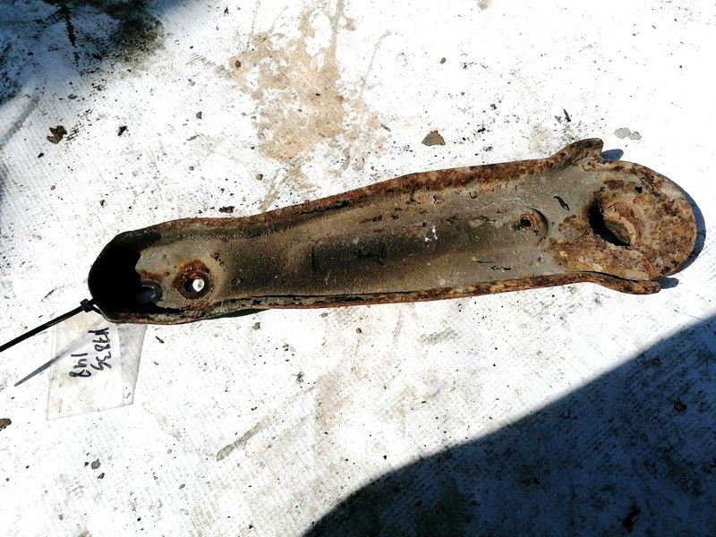 Volvo S60 2003 Variklio kronsteinas ir Greiciu dezes kronsteinas