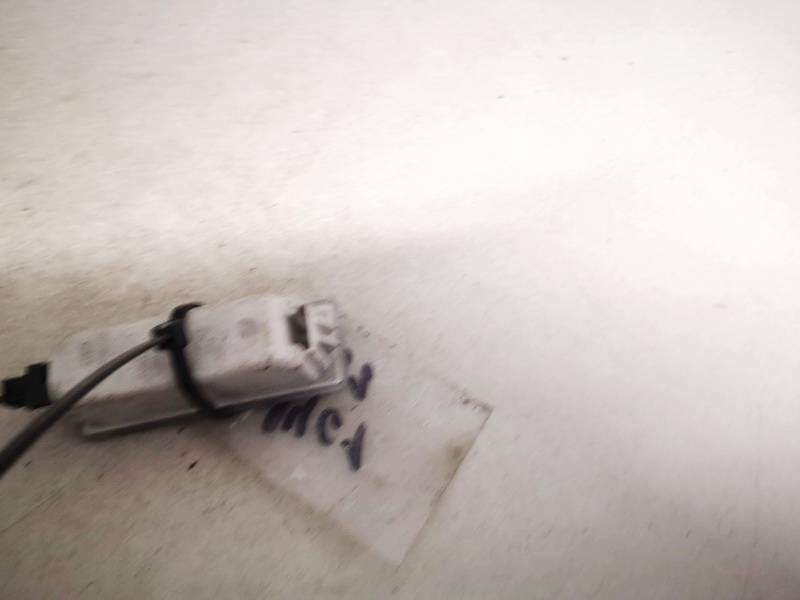 164042 BMW 5-Series 2012 Salono lemputė - Thumbnail 3