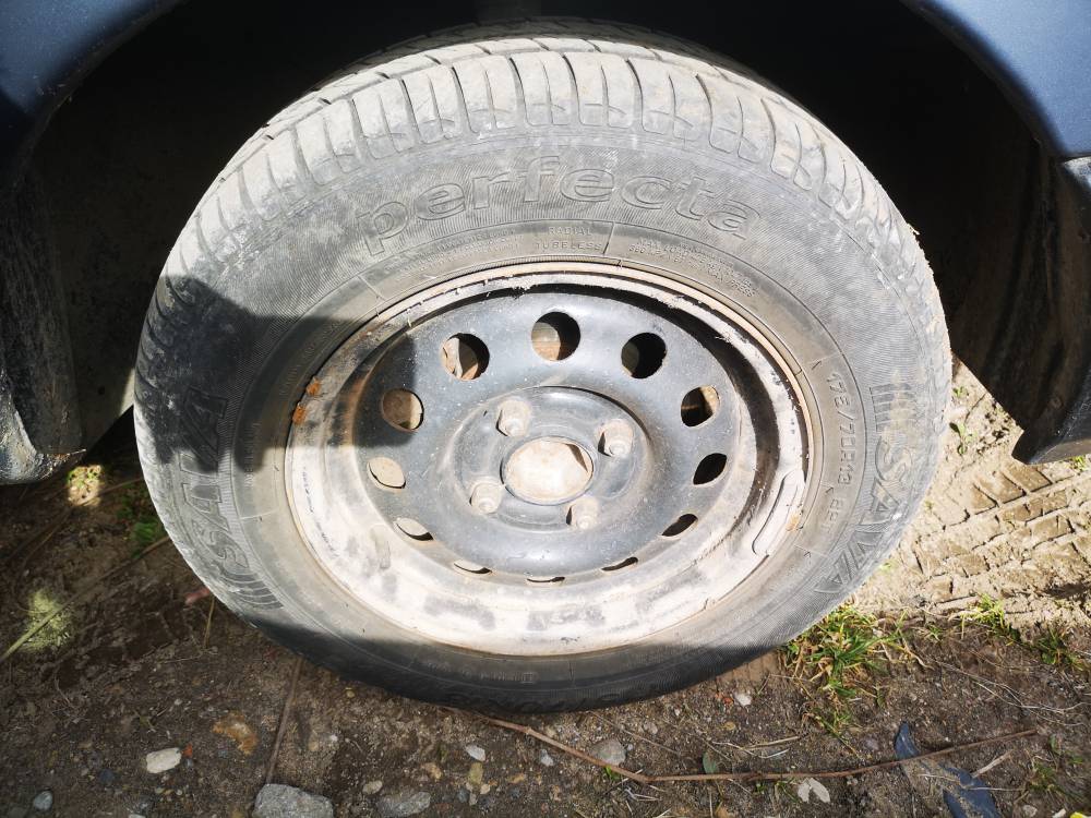 4X108 Ford Sierra 1987 Tin-Ring-Set R13 - Thumbnail 3