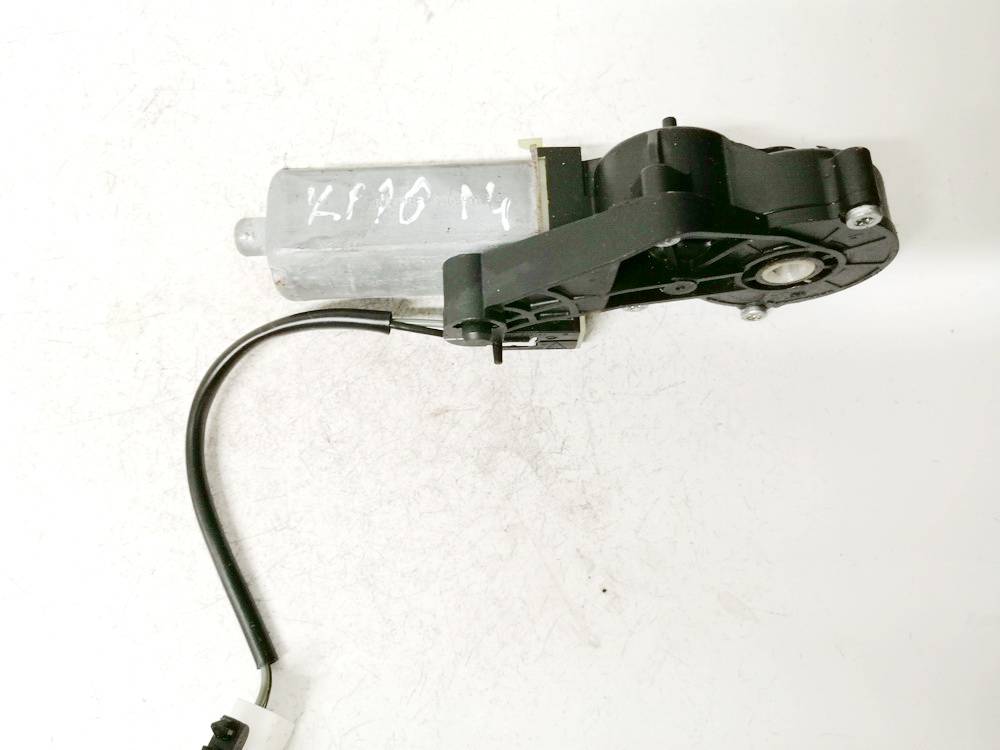 0390203209 Mercedes-Benz C-CLASS 2003 Seat Motor Regulator - FRONT LEFT