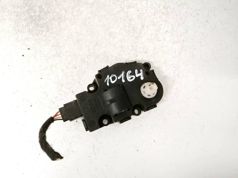 EFB350 Citroen Berlingo 2011 Silnik klapki nagrzewnicy