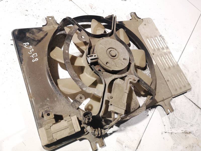 Mazda 2 2008 Dyfuzor (wentylator chłodnicy) - Thumbnail 2