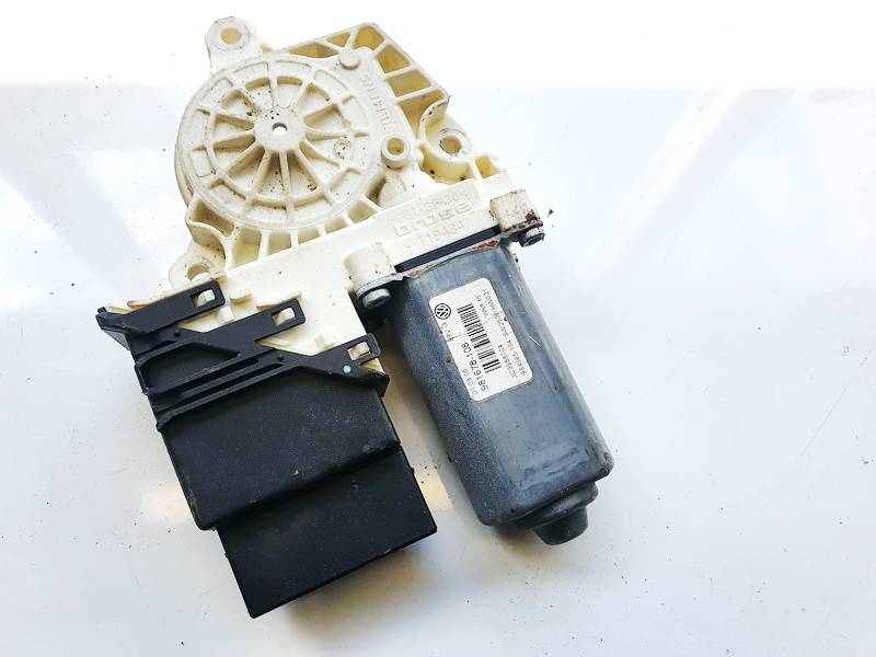 3C9959704 Volkswagen Passat 2005 Window Motor - REAR RIGHT