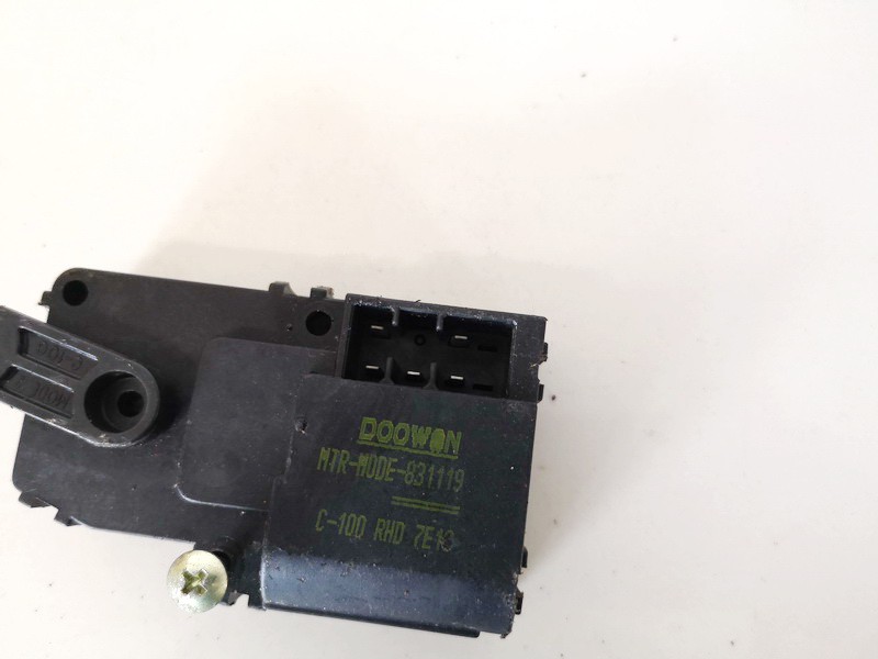 C100RHD7E10 Opel Antara 2008 Heater Vent Flap Control Actuator Motor - Thumbnail 2
