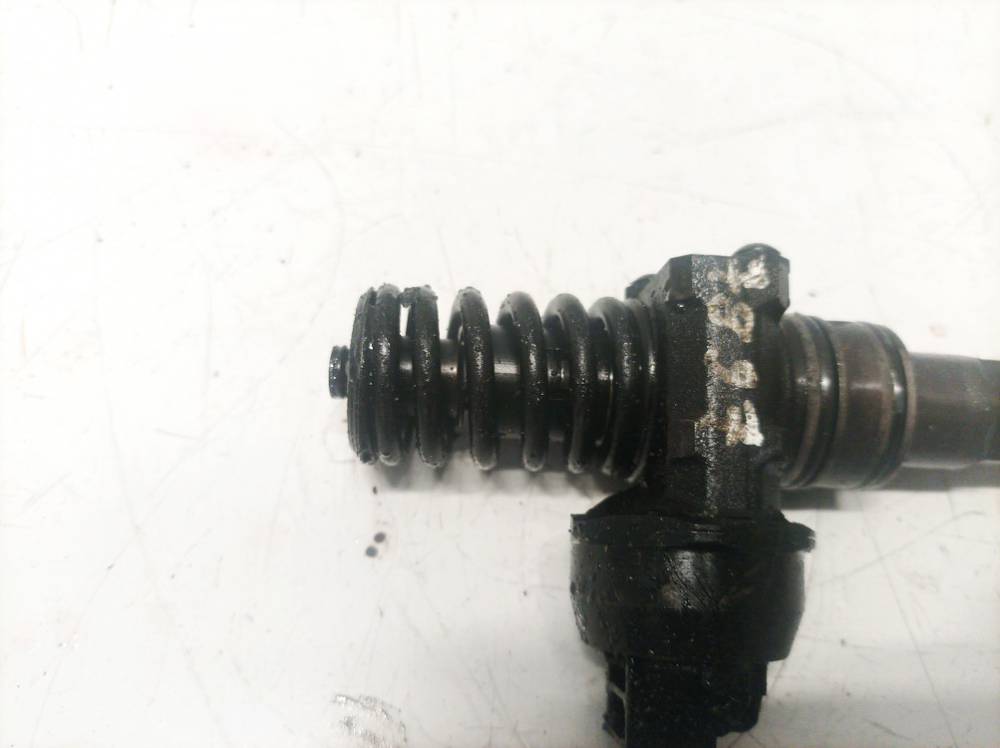 038130073AG Skoda Octavia 2005 Wtryskiwacz Paliwa - Thumbnail 3