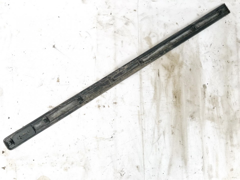 90587376 Opel Astra 1998 Molding door - FRONT RIGHT - Thumbnail 2