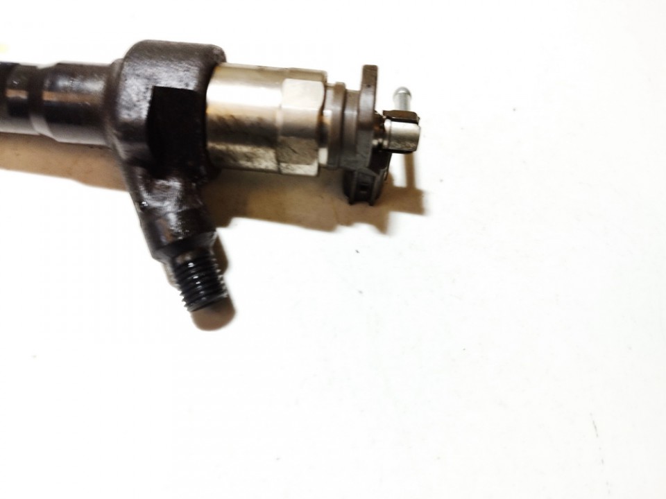 R2AA13H50 Mazda CX-7 2013 Fuel Injector - Thumbnail 2
