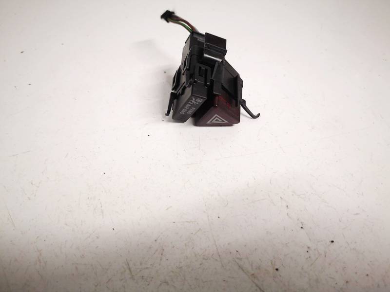 1698203610 Mercedes-Benz A-CLASS 2005 Hazard switch