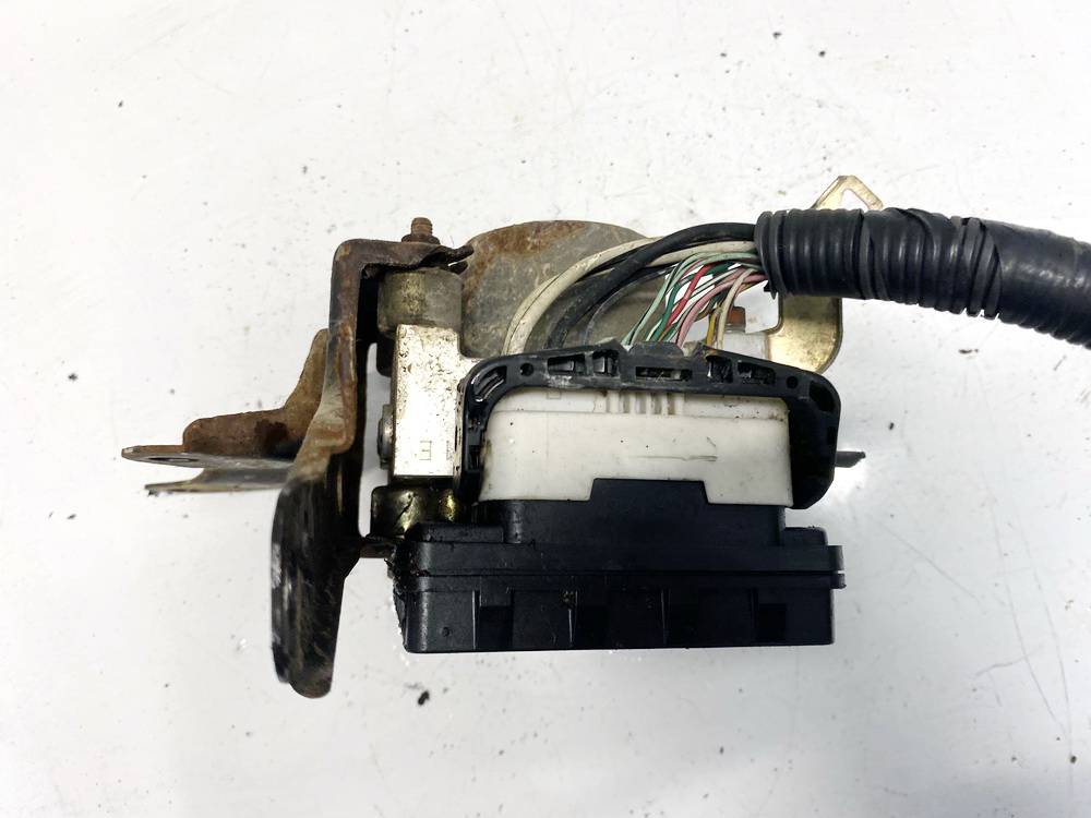 8954152031 Toyota Yaris 2003 ABS Unit (ABS Brake Pump) - Thumbnail 2