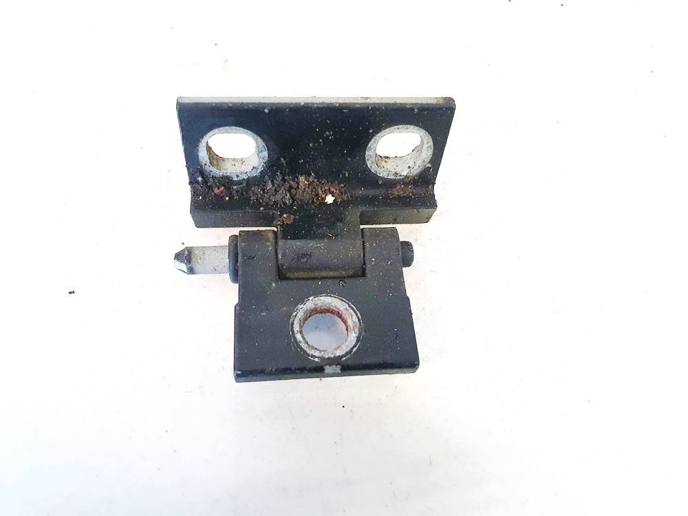 Volvo V70 2002 Zawias przednich drzwi - PRZEDNIE