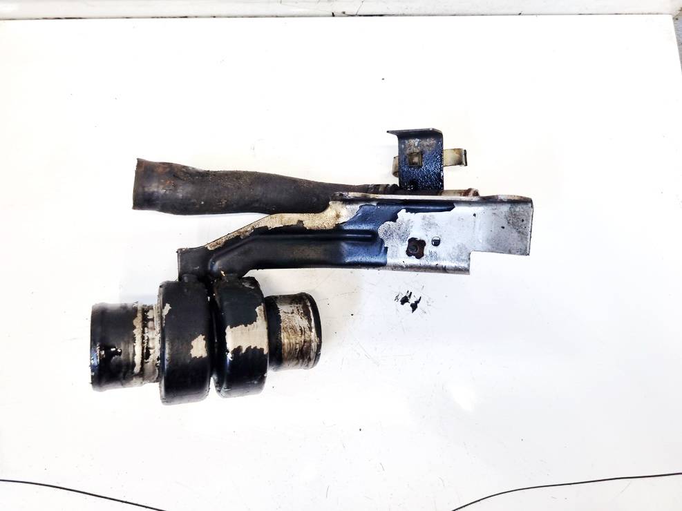 Nissan Primera 2004 Välijäähdyttimen letku