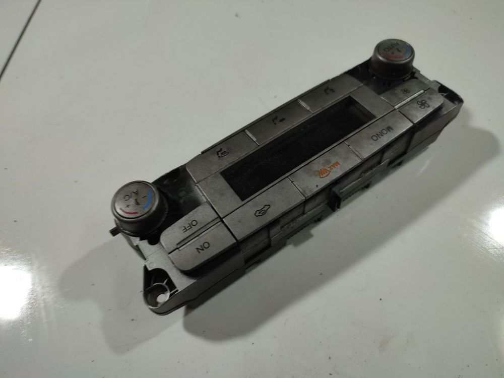 7S7T18C612AM Ford Mondeo 2010 Climate Control Panel (heater control switches)