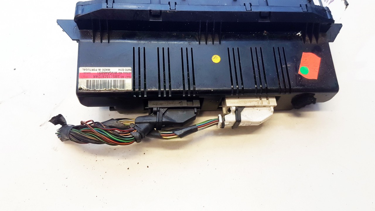 3M5T18C612AR Ford Focus 2006 Klimata vadības panelis (sildītāja vadības slēdži) - Thumbnail 2