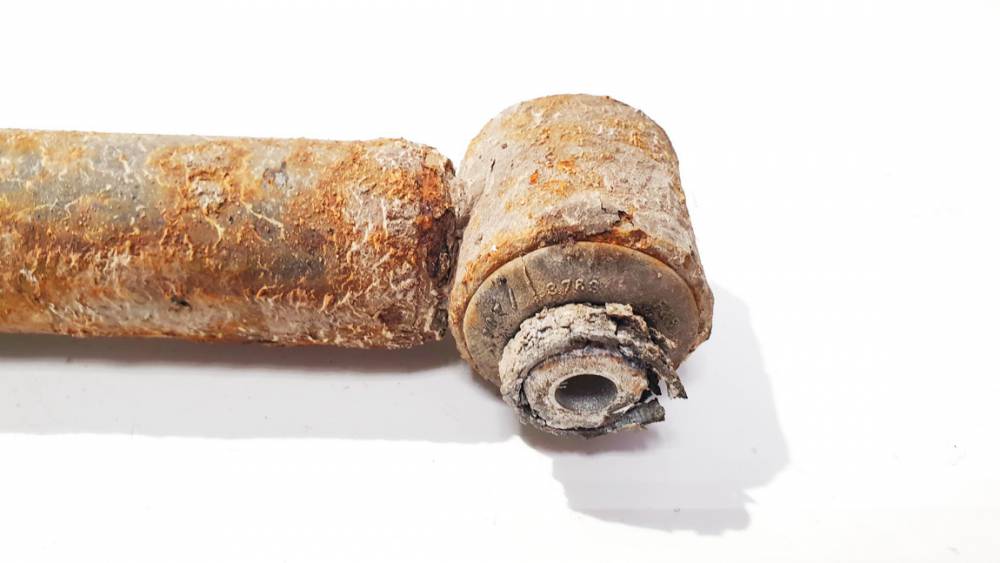 Volkswagen Passat 1997 Amortizators - AIZMUGURE PA LABI - Thumbnail 3