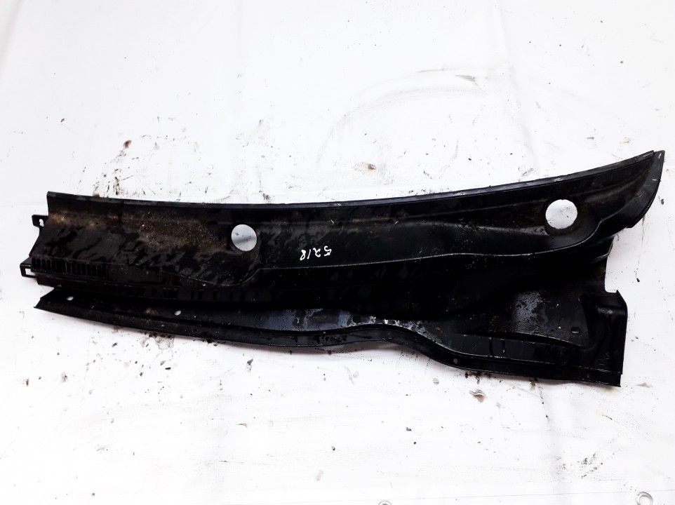 557820F010 Toyota Corolla Verso 2005 Abdeckung Windschutz Wasserkastenabdeckung