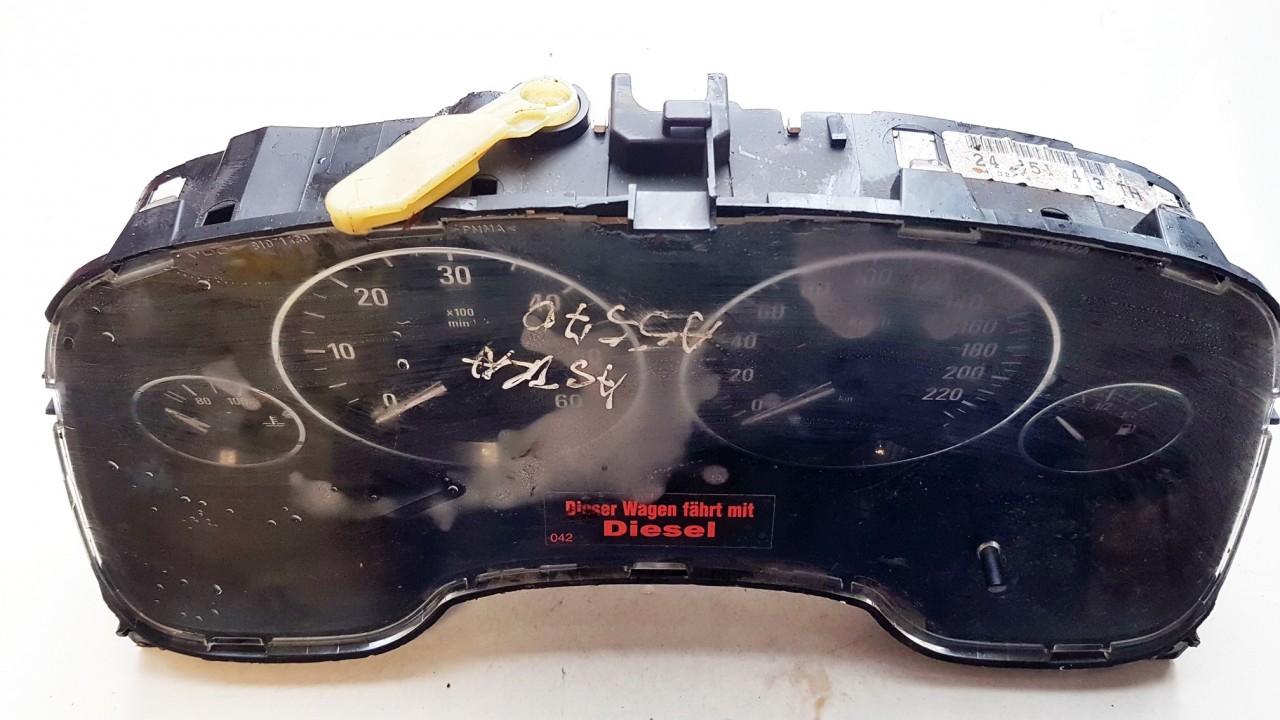 24451493TH Opel Astra 2004 Speedometers - Cockpit - Speedo Clocks Instrument