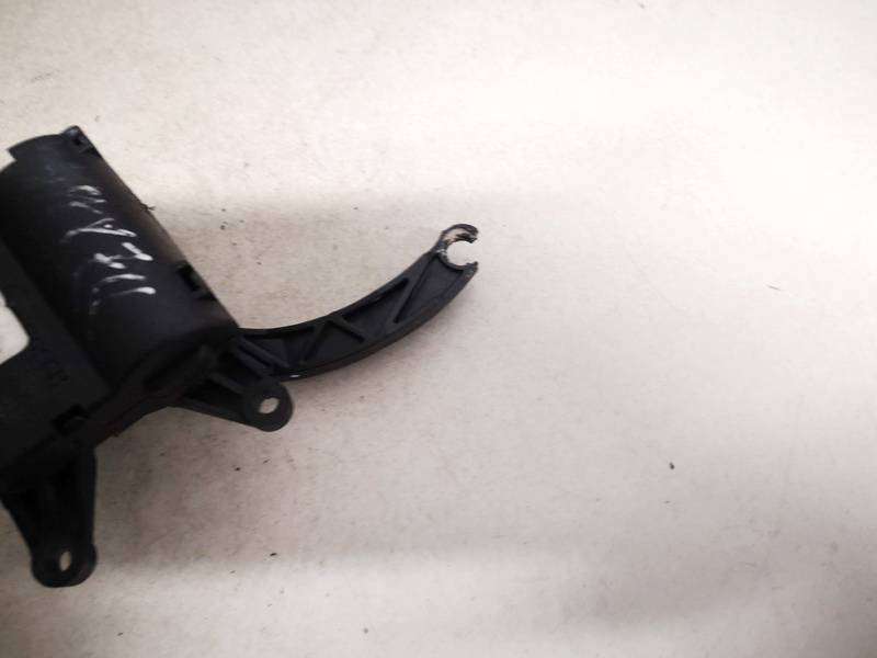 3C1907511A Volkswagen Passat 2006 Actionneur moteur volet ventilateur chauffage - Thumbnail 2