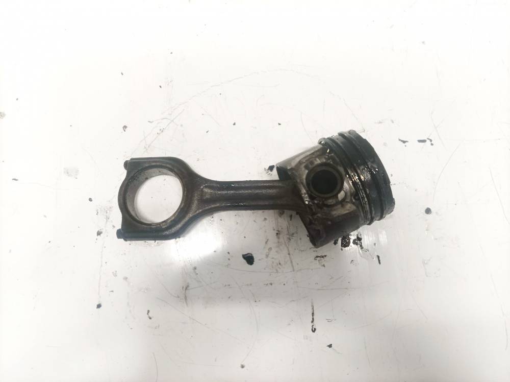 Citroen C4 2006 PISTON, Pistón con biela