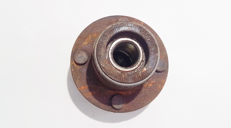 Ford Focus 2003 Cubo de rueda trasera - TRASERA IZQUIERDA - Thumbnail 3