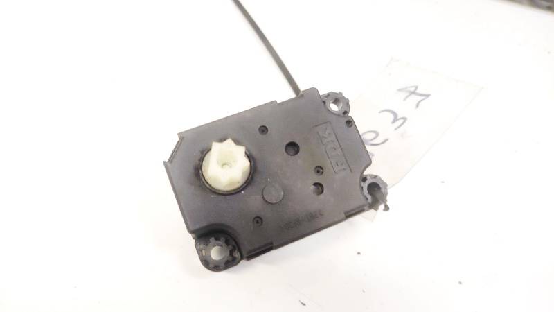 N101980G Peugeot 308 2007 Heater Vent Flap Control Actuator Motor - Thumbnail 2