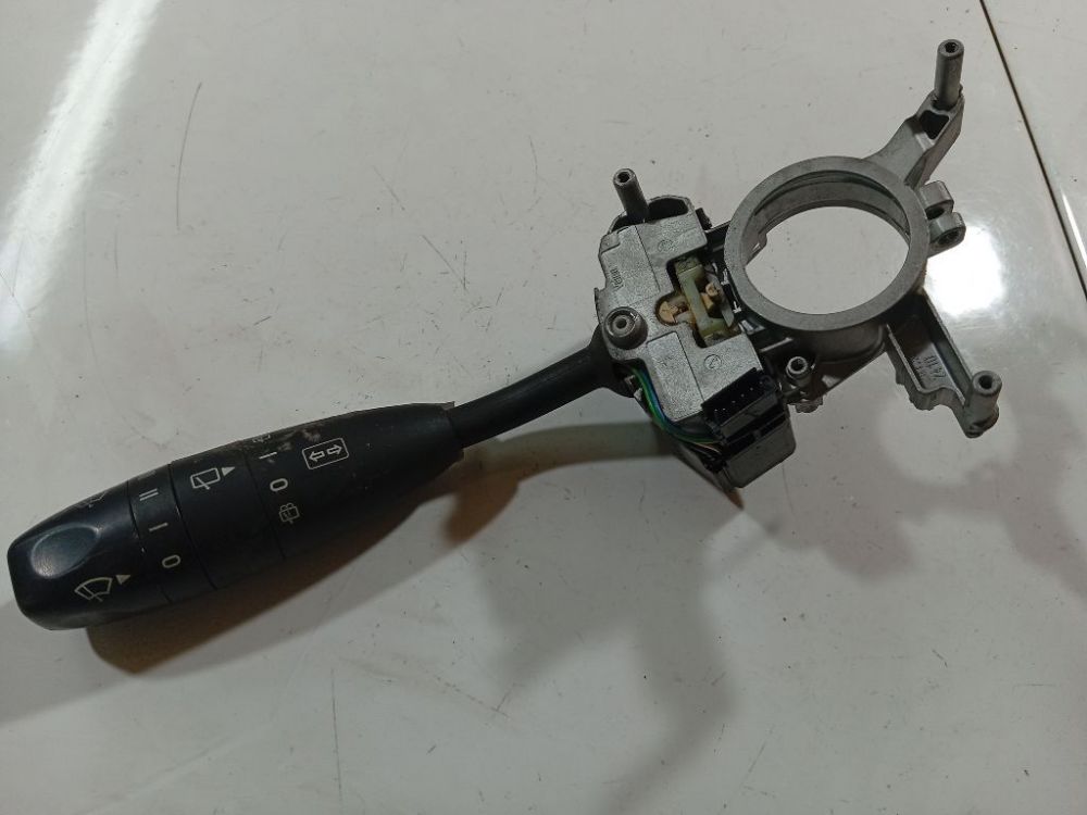 A1695450210 Subaru Forester 2007 Wiper ARM STEERING COLUMN SWITCH