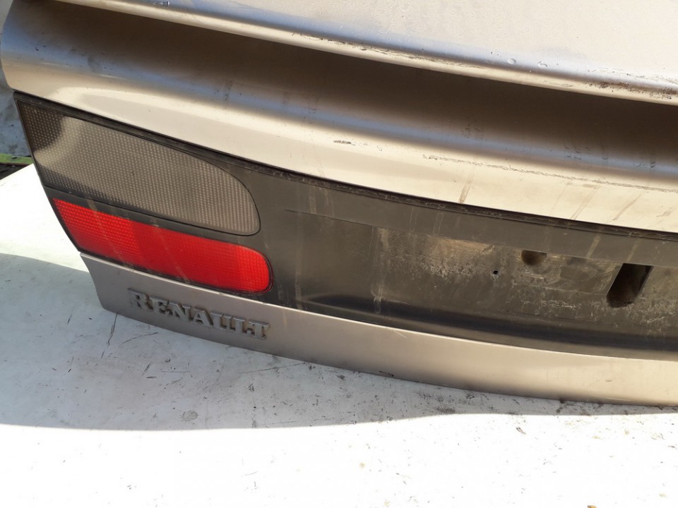 Renault Laguna 1994 Door handle tailgate boot trim strip cover - REAR - Thumbnail 2