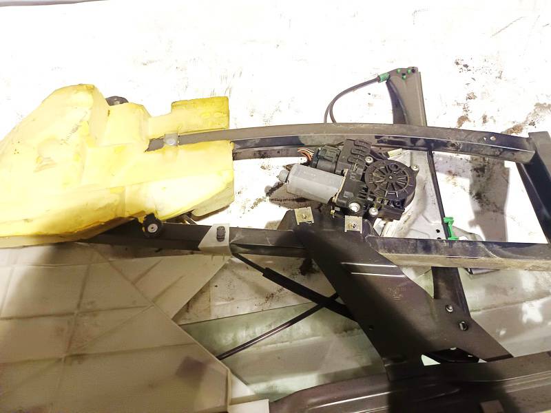 8D0837398D Audi A4 2001 Oven Ikkunan Nostaja - EDESSÄ OIKEALLA - Thumbnail 3