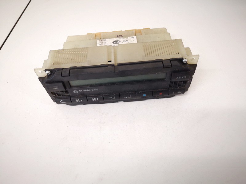 5HB00761710 Volkswagen Passat 1998 Climate Control Panel (heater control switches)