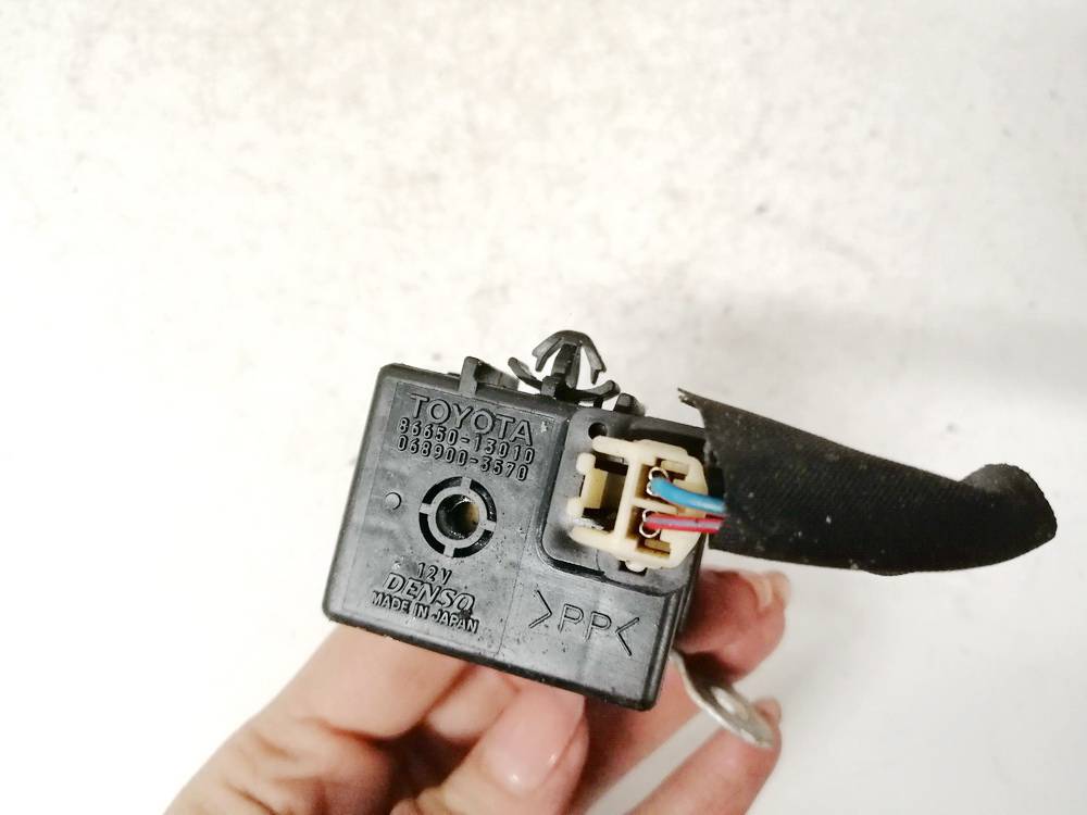 8665013010 Toyota Corolla 2005 Relay module - Thumbnail 3