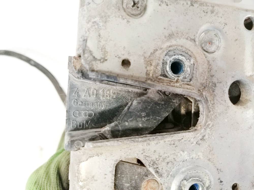 4A0185 Volkswagen Caddy 2007 Zamek drzwi - TYLNE PRAWE - Thumbnail 3