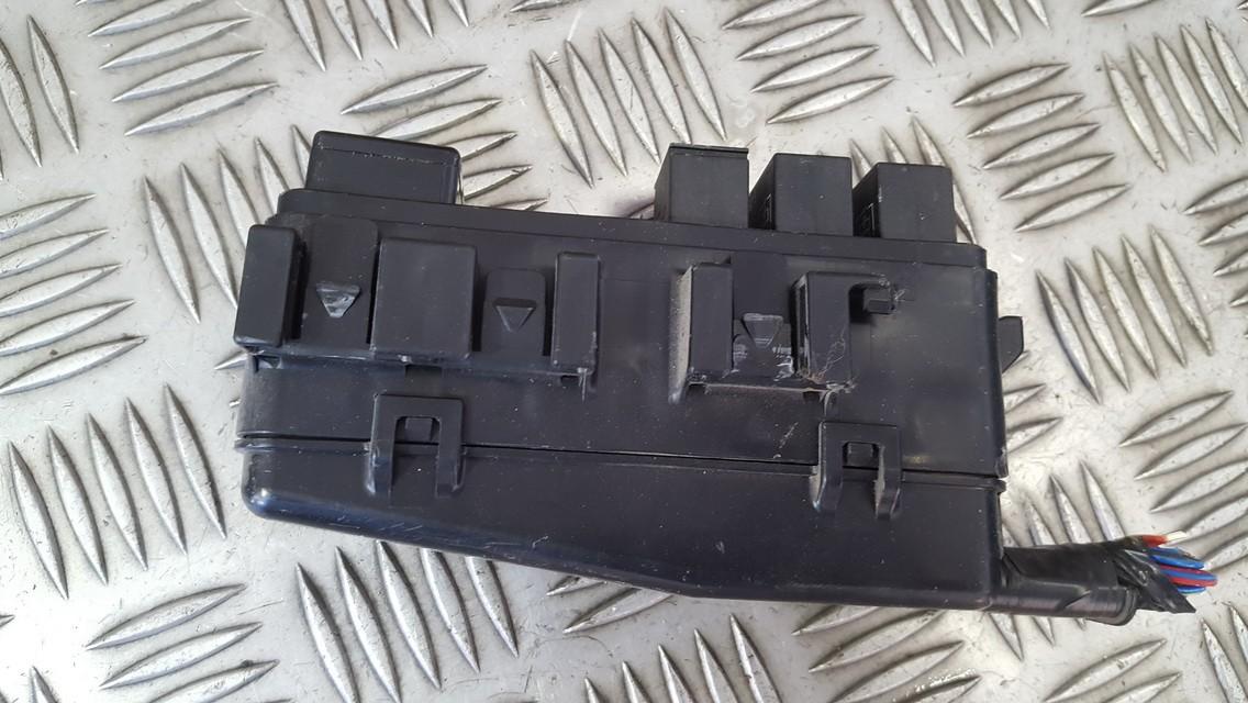 USED USED Fuse box Mazda 2 2003 1.4L 10EUR EIS00441507 Used Auto
