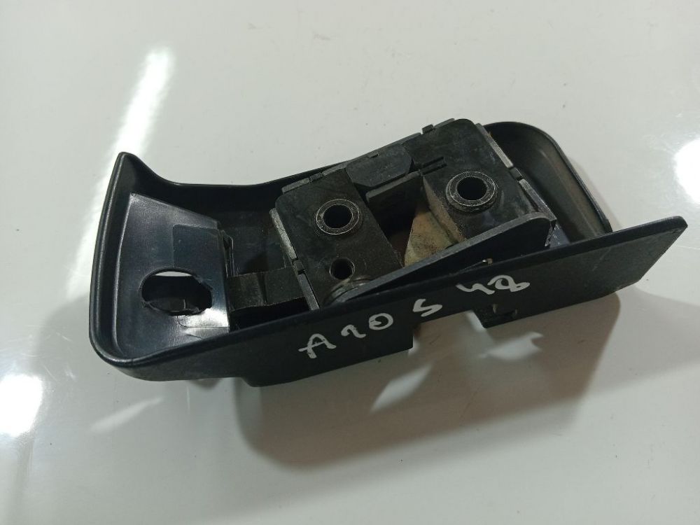 4A9885879 Audi A6 1996 Istuimen lukko - Thumbnail 2