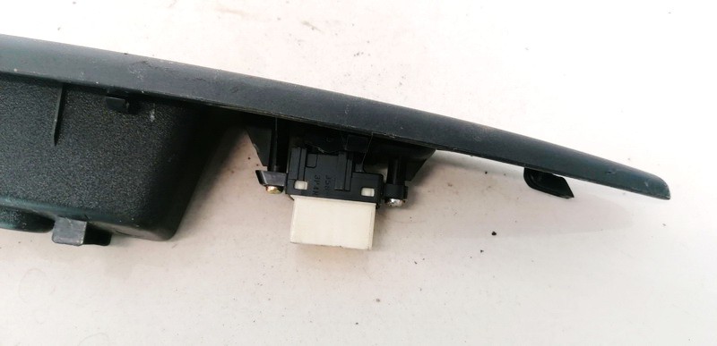 GJ6A685L6 Mazda 6 2003 Stiklo valdymo mygtukas (lango pakeliko mygtukai) - Thumbnail 3