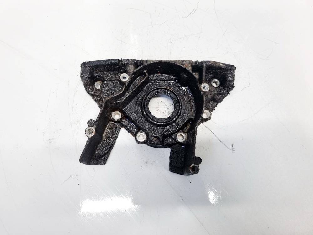 038103153D Skoda Octavia 2005 Крышка двигателя передняя