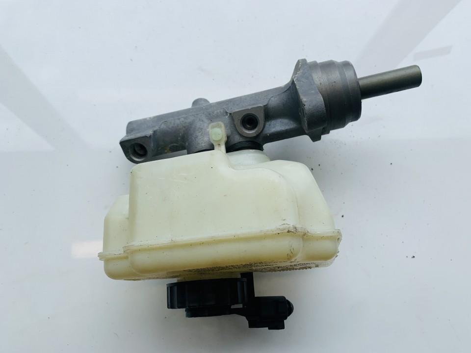 03350886351 used Brake Master Cylinder Volkswagen Jetta 2006 2.5L